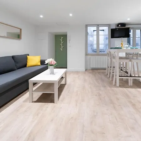 ※perrier Menthe※ Hyper-centre Et Tranquillite * Clermont-Ferrand