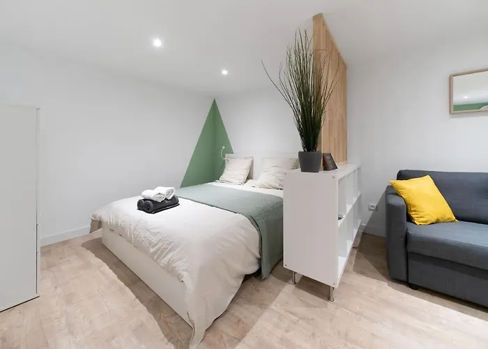 ※perrier Menthe※ Hyper-centre Et Tranquillite * Clermont-Ferrand